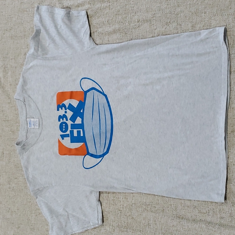 103.3 The Fix covid face Mask Southern Indiana Radio station Tshirt M Medium